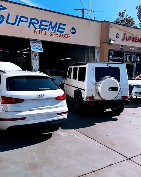Supreme Auto Service in Beaumont
