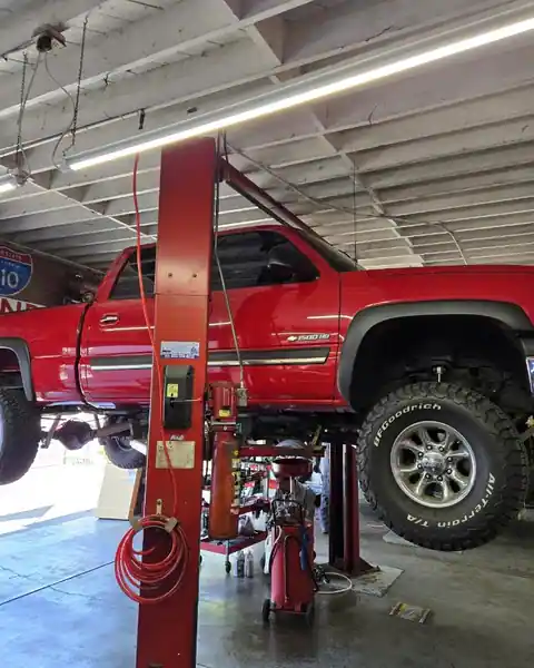 Anaya's Service Center in Bell Gardens