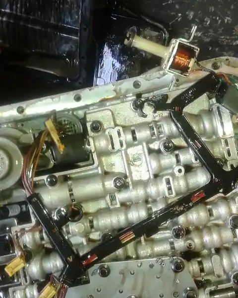 Gil's Transmission in Bell Gardens