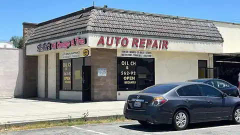 Sasha's Oil Change & Tires in Bell Gardens