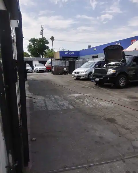 Tune Up Auto Repair near Bell Gardens
