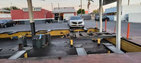 B&D Wheel Alignment and Brakes in Bellflower