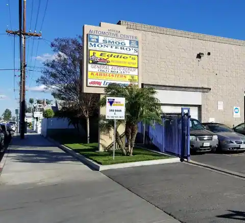 Ed's Auto Electric in Bellflower