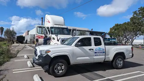 Mobile Auto Glass in Bellflower