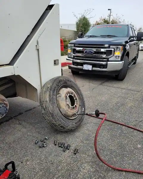 ROAD SERVICES TRUCK TIRES ONLY in Bloomington