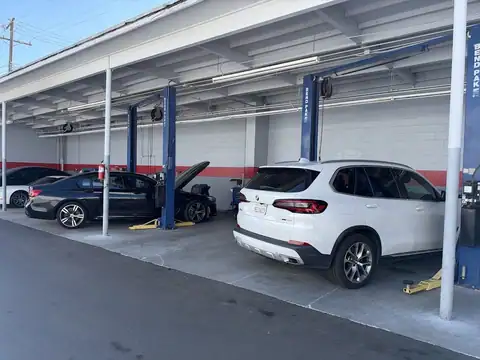Bimmer Auto Tech& European Auto Specialist in Burbank