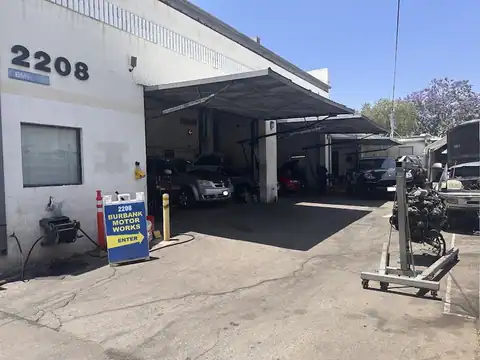 Burbank Motor Works in Burbank