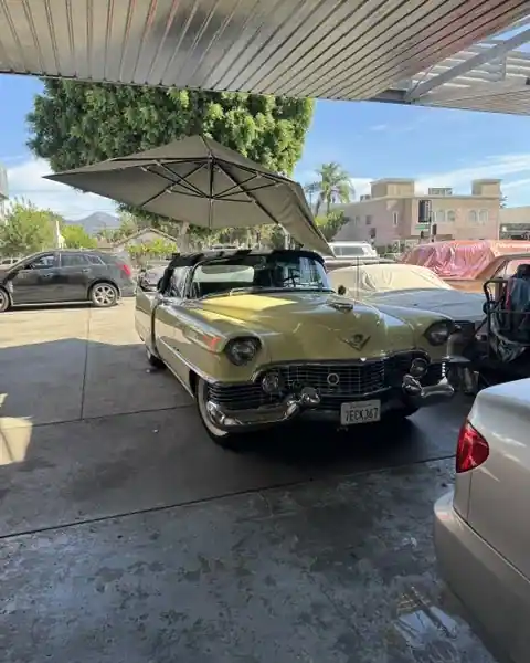 DEEDS AUTOMOTIVE in Burbank
