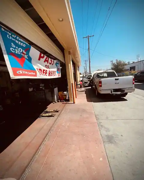 Express Lube Stop in Burbank