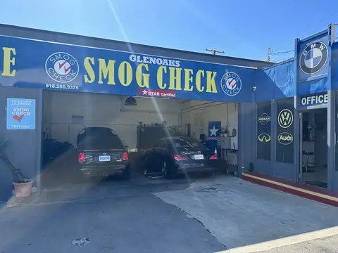 Glenoaks Smog Check in Burbank