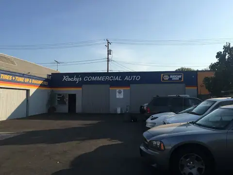 Rocky's Commercial Auto in Burbank
