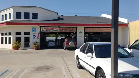 Japanese Auto Center in Canoga Park