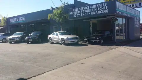 Woodland Hills Quality Motors in Canoga Park