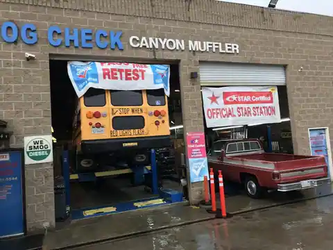 Canyon Muffler and smog in Canyon Country