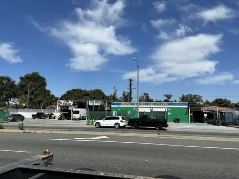 Freeway Tires in Carson