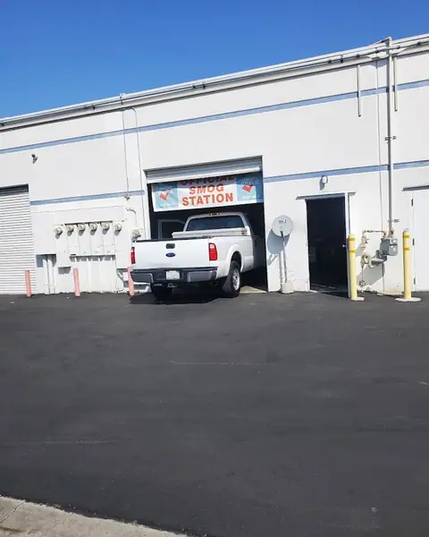 Paul's Smog Check & Test Only in Carson