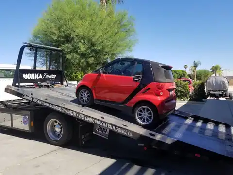 Chuck's Automotive in Cathedral City