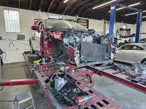 Platinum Auto Repair & Collision in Cathedral City