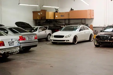Vision Collision Center LLC in Cerritos