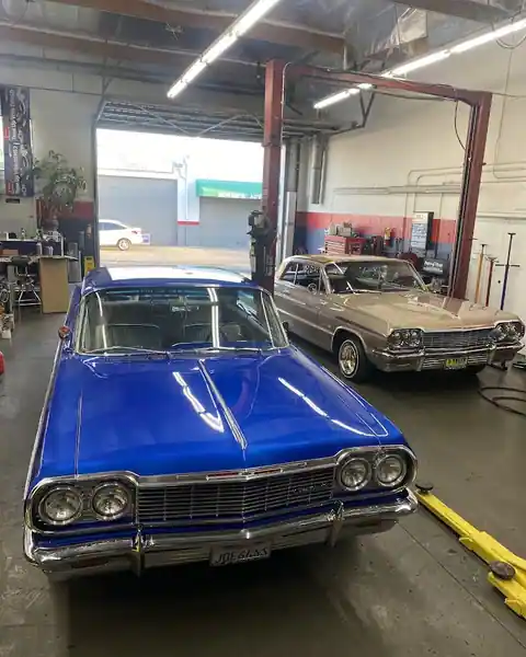 Victor's Automotive in Chatsworth