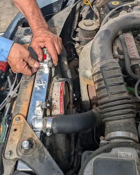 Wally's Radiator Services in Chino