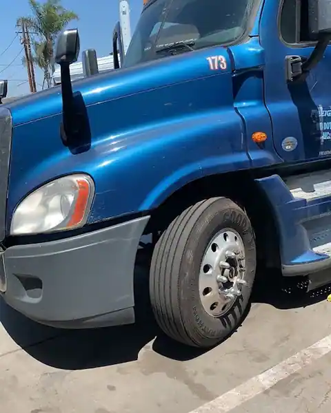 JH TRUCK MOBIL REPAIR in City of Industry