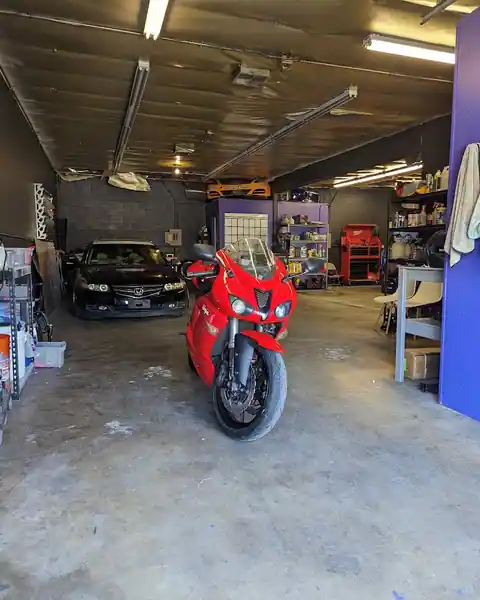 Mao's Garage in City of Industry