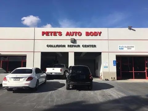Pete's Auto Body in City of Industry