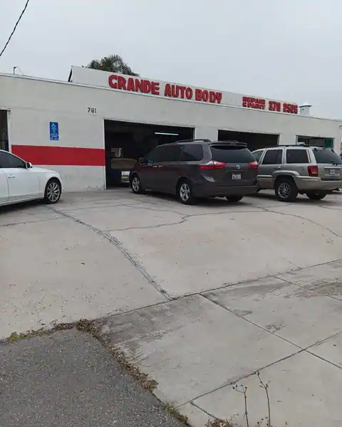 Grande Auto Body in Colton