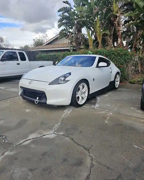 SoCal Z Garage in Colton