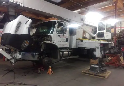 Tim's Mobile Truck Repair in Colton