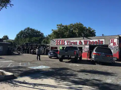 HB Tires & Wheels in Compton