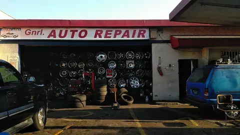 Mercado's Tires in Compton