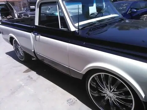United auto electric in Compton