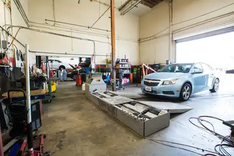 J & L Car Care in Corona