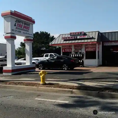 Jerry's Brake & Tire Pros in Corona