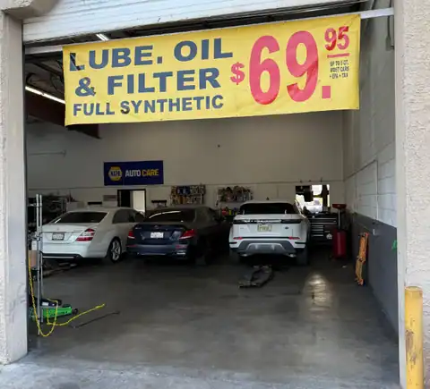 M & K Auto Repair and Collision in Corona