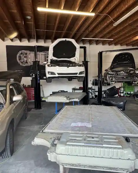 Electric City Service Center in Covina
