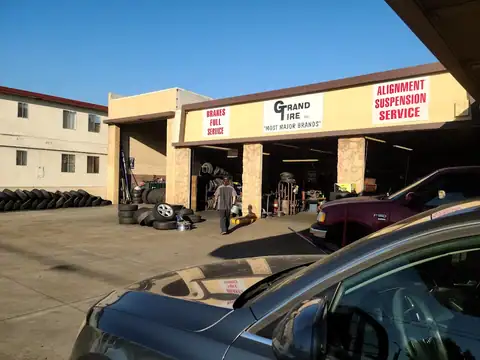 Grand Tire in Covina