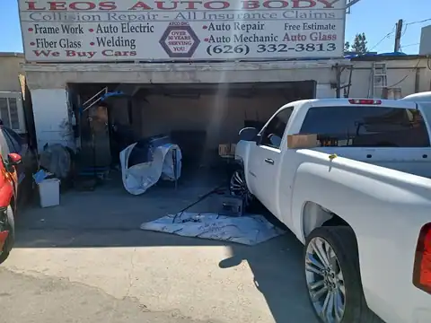 Leo's Auto Body in Covina