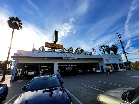 Davis Brothers Tires in Culver City