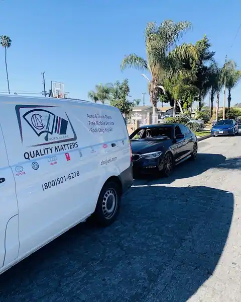 Cln Mobile Auto & Truck Glass Repair & Replacement in Downey