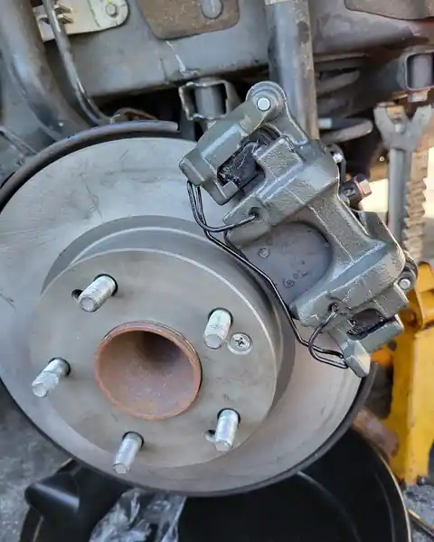 Danny Does Brakes (Mobile Service) in Downey
