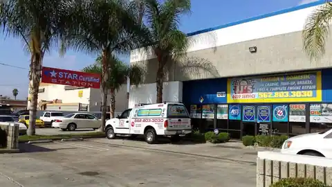 JJ's Auto Service in Downey