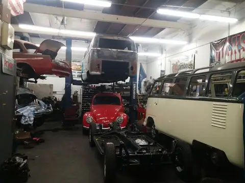 Lizard Motorsports in Downey