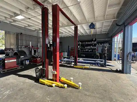 Moyo Tires & Auto Service in Downey
