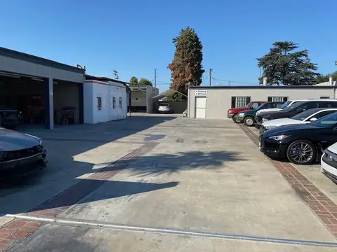 Watson's Collision Repair in Downey