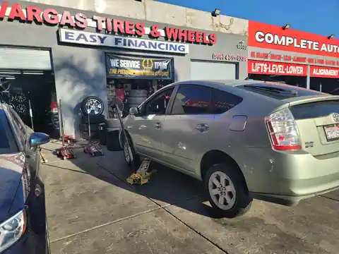 Vargas Tires Inc in East Compton