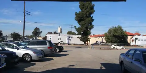North Peck Automotive in El Monte