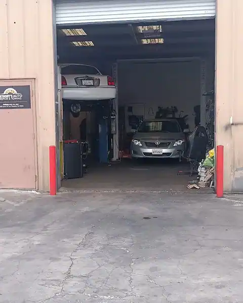 Anthony’s auto repair and towing in Fontana